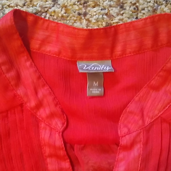 Summer top - Picture 2 of 5